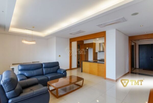 Bán căn hộ 3 phòng ngủ rộng rãi với thiết kế tông gỗ sang trọng, hiện đại (9)