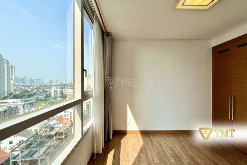 Cho thuê căn hộ 3 phòng ngủ Xi Riverview diện tích 145m2, ban công hướng Tây Nam (6)
