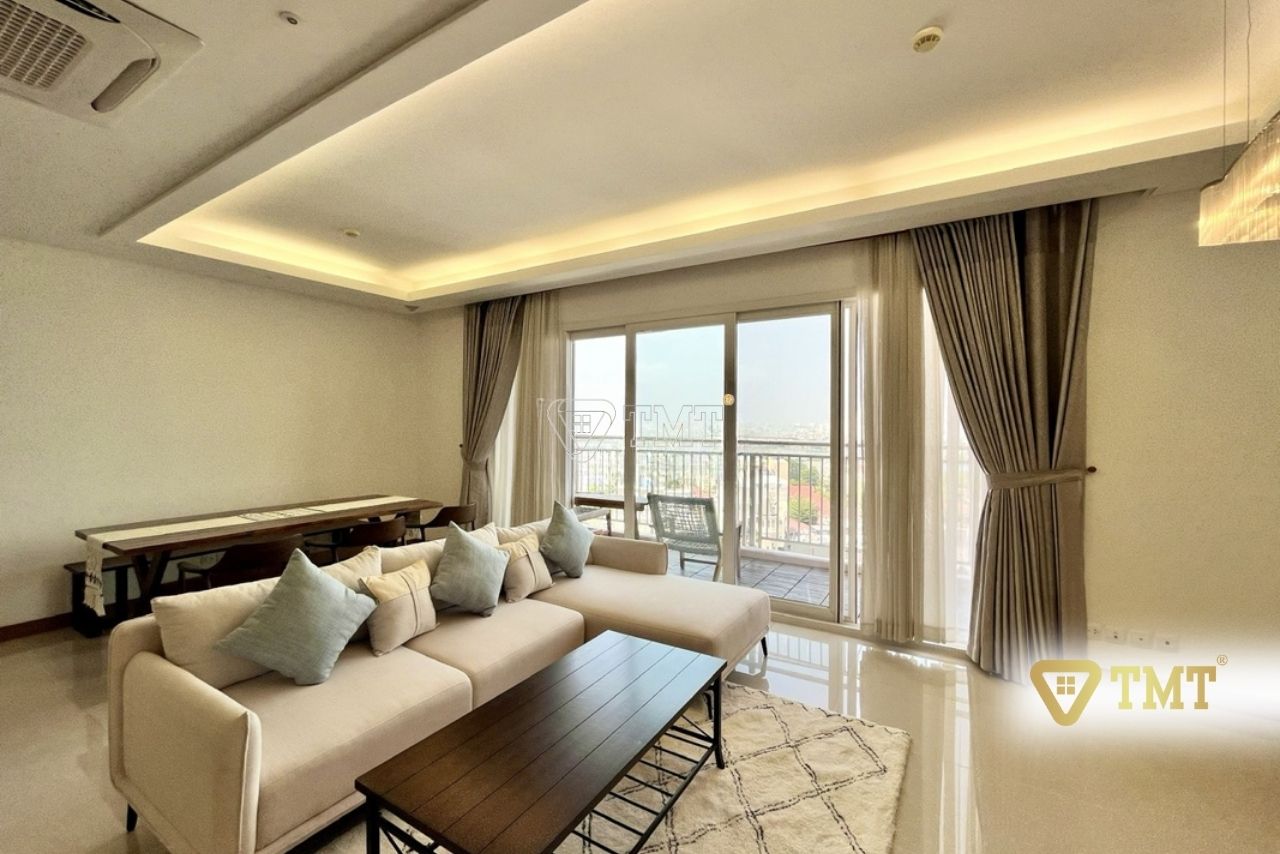 Cho thuê căn hộ 3 phòng ngủ Xi Riverview diện tích 145m2, ban công hướng Tây Nam (8)