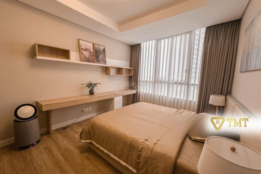 Cho thuê căn hộ 3 phòng ngủ hướng mát, diện tích 145m2, NT mới 100% (2)